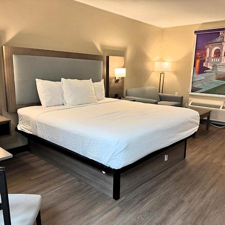 Baymont By Wyndham Corpus Christi Airport Hotel Kültér fotó